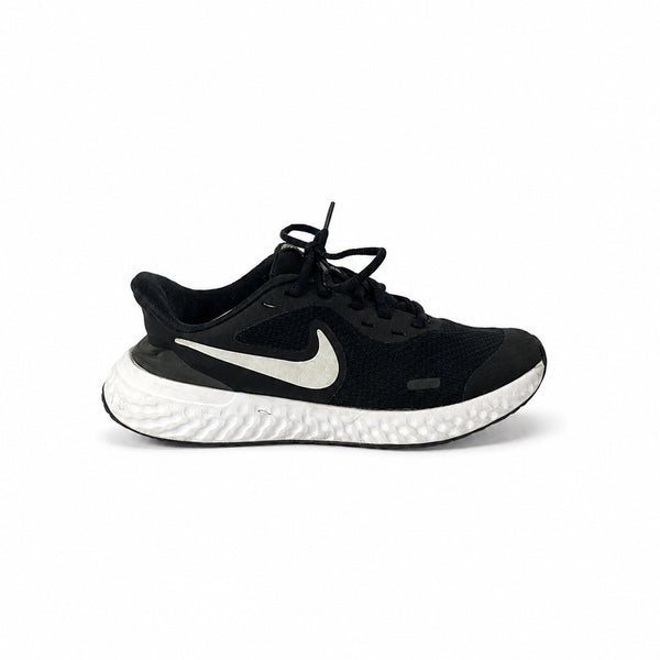 Nike Revolution 5 — EU 36.5 — view 1